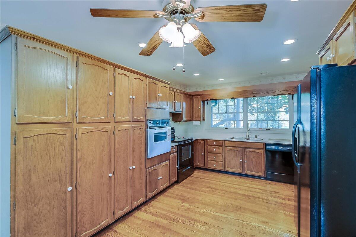 921 Walnut Road Frankfort, KY 40601 - Photo 16 of 65 11-2-11