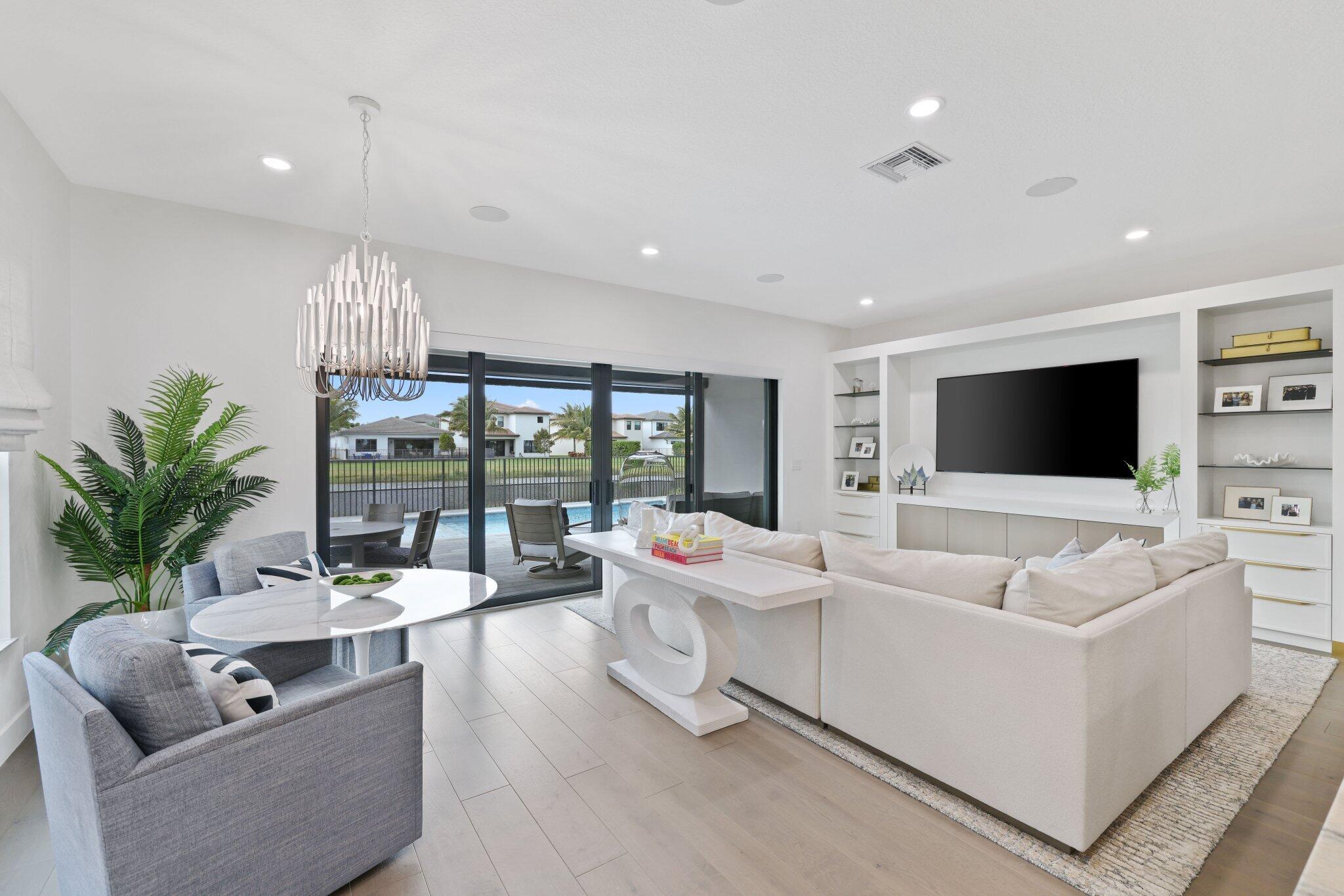 17207 Windy Pointe Lane Boca Raton, FL 33496 - Photo 16 of 62 17207 Windy Pointe Ln - 28.jpg-SMALL