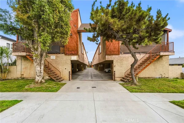 $485,000 | 16322 Eucalyptus Avenue, Unit 7, Bellflower, CA 90706