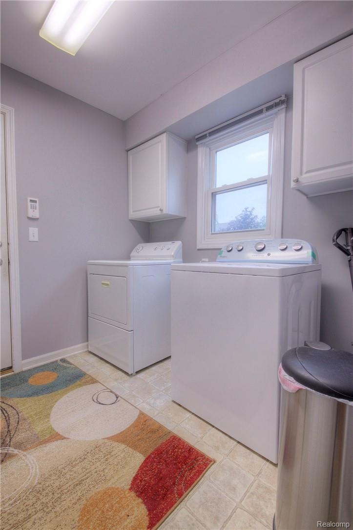 46401 Mornington Road Canton, MI 48188 - Photo 28 of 56 28 Laundry Room.jpg