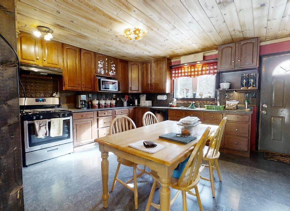 186 Bog Brook Road Crystal, ME 04747 - Photo 6 of 54 3
