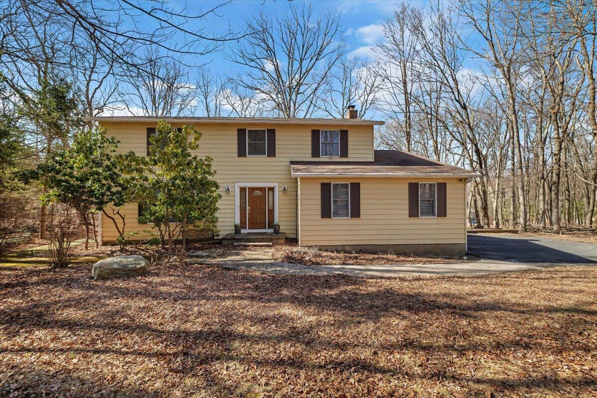 6444 Crestview Road Swiftwater, PA 18370 - Photo 1 of 40 02-Photo-1