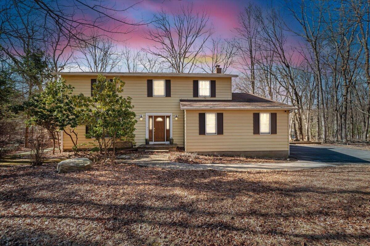 6444 Crestview Road Swiftwater, PA 18370 - Photo 2 of 40 01-Twlight-1