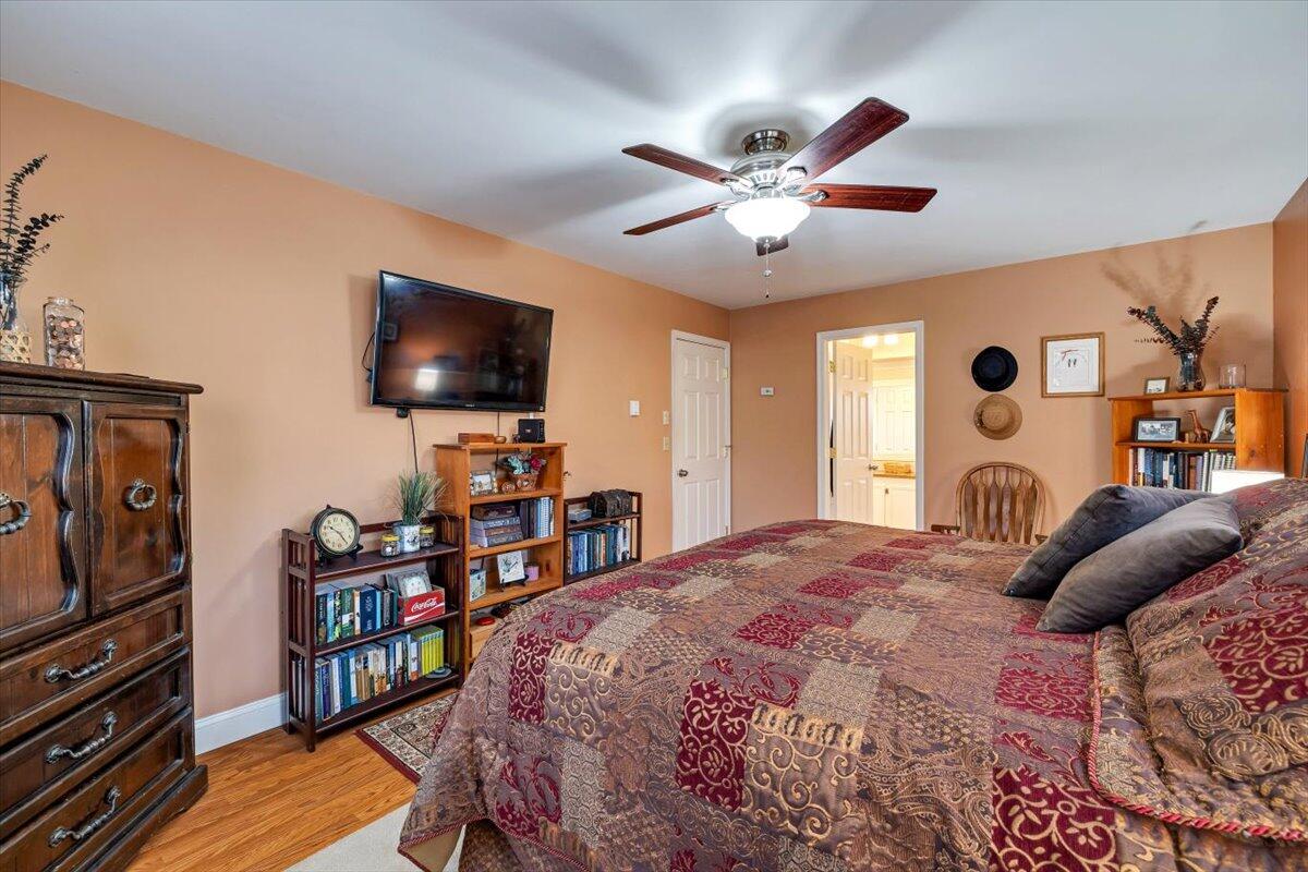 6444 Crestview Road Swiftwater, PA 18370 - Photo 29 of 40 31-Photo-30