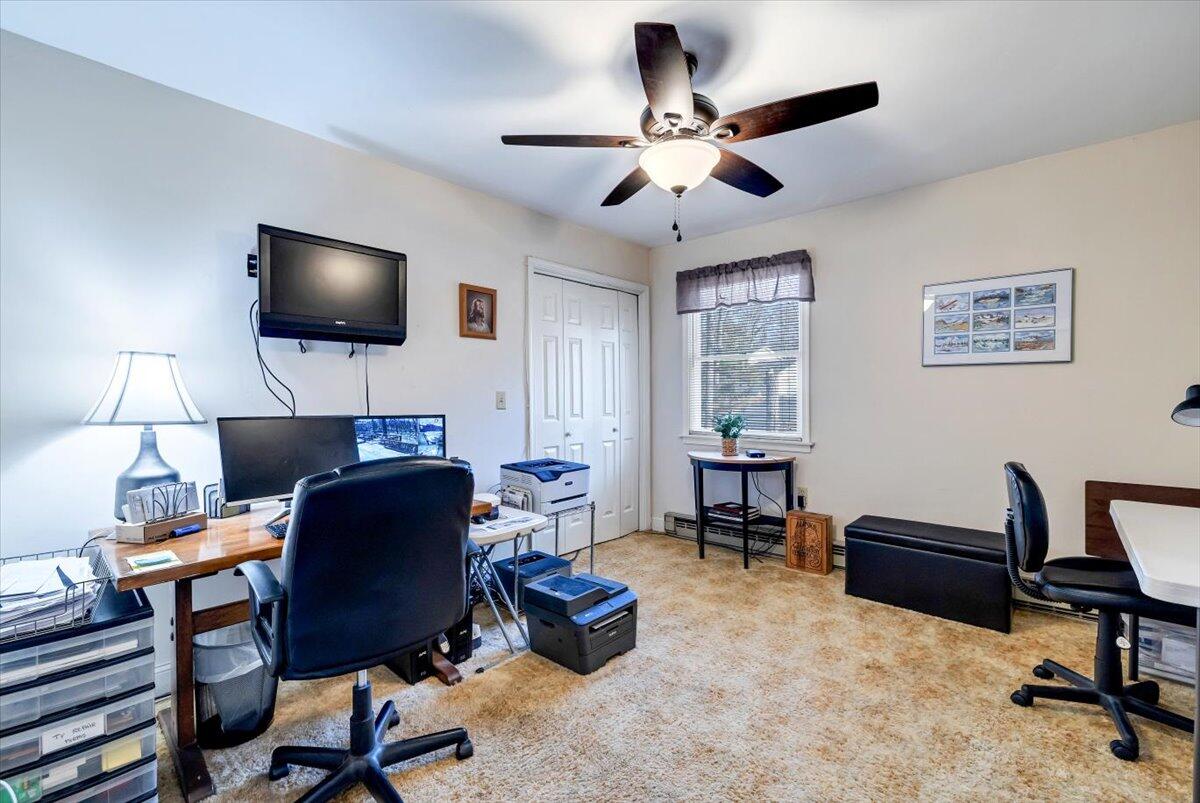 6444 Crestview Road Swiftwater, PA 18370 - Photo 32 of 40 34-Photo-33