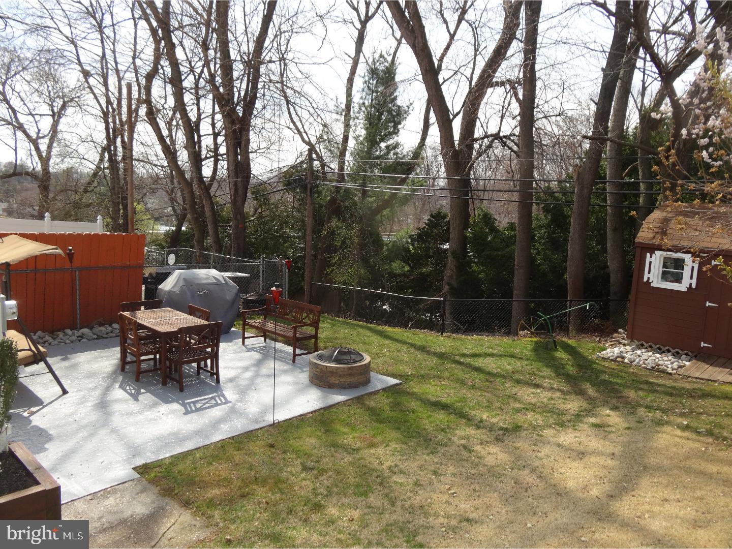 745 Claire Road Philadelphia, PA 19128 - Photo 5 of 25 Gallery Image 5