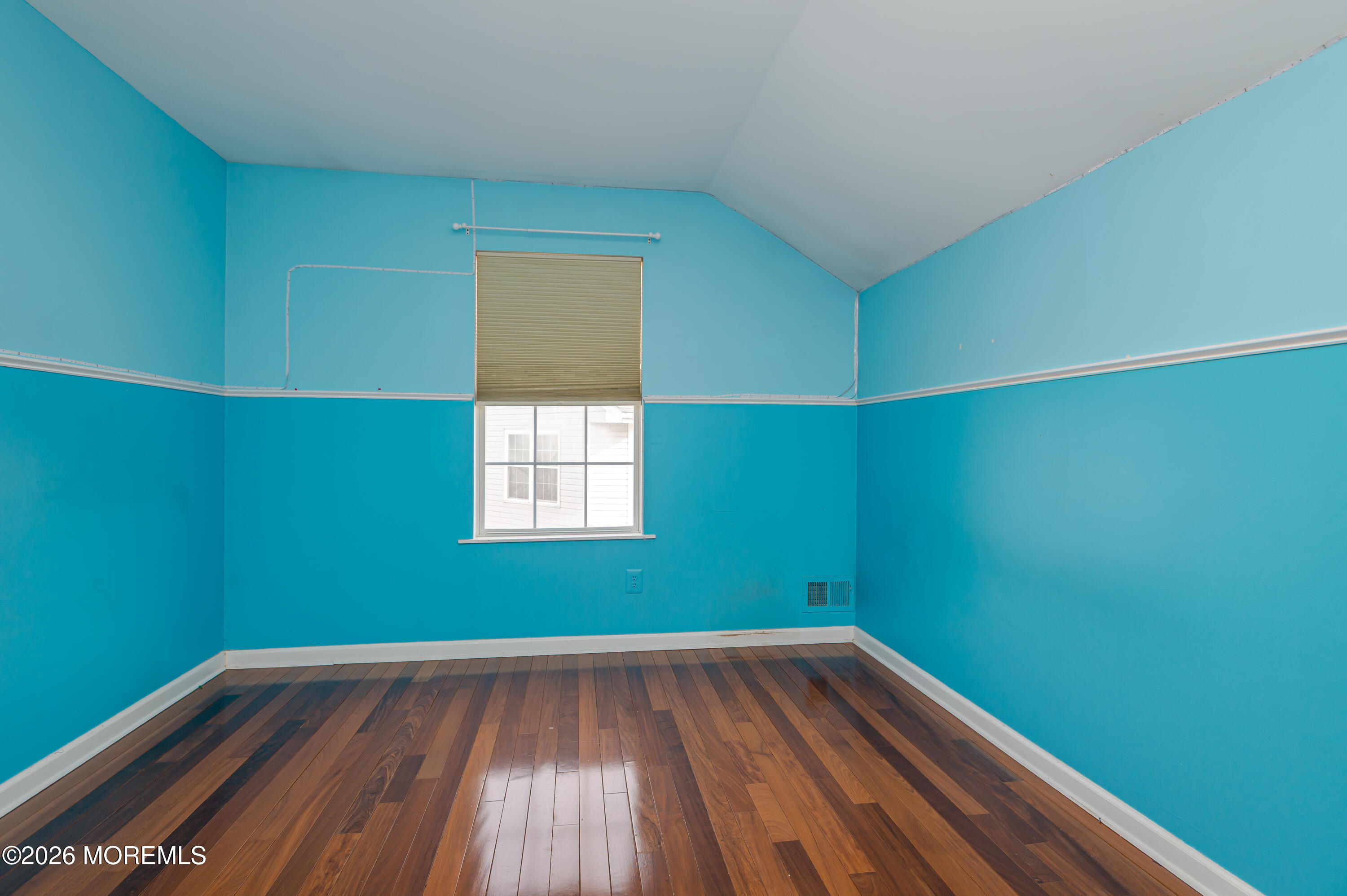 137 Kentucky Way Freehold, NJ 07728 - Photo 22 of 27 BR3