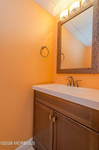 $750,000 | 137 Kentucky Way, Freehold, NJ 07728