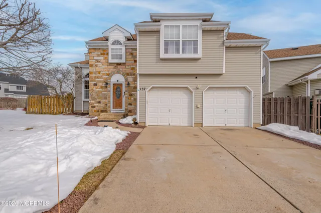 $750,000 | 137 Kentucky Way, Freehold, NJ 07728