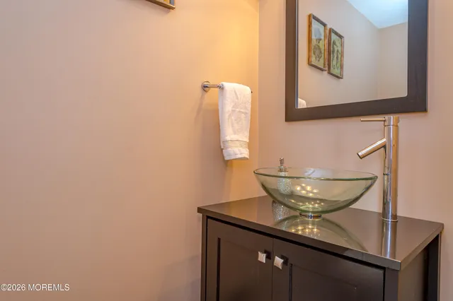 $750,000 | 137 Kentucky Way, Freehold, NJ 07728