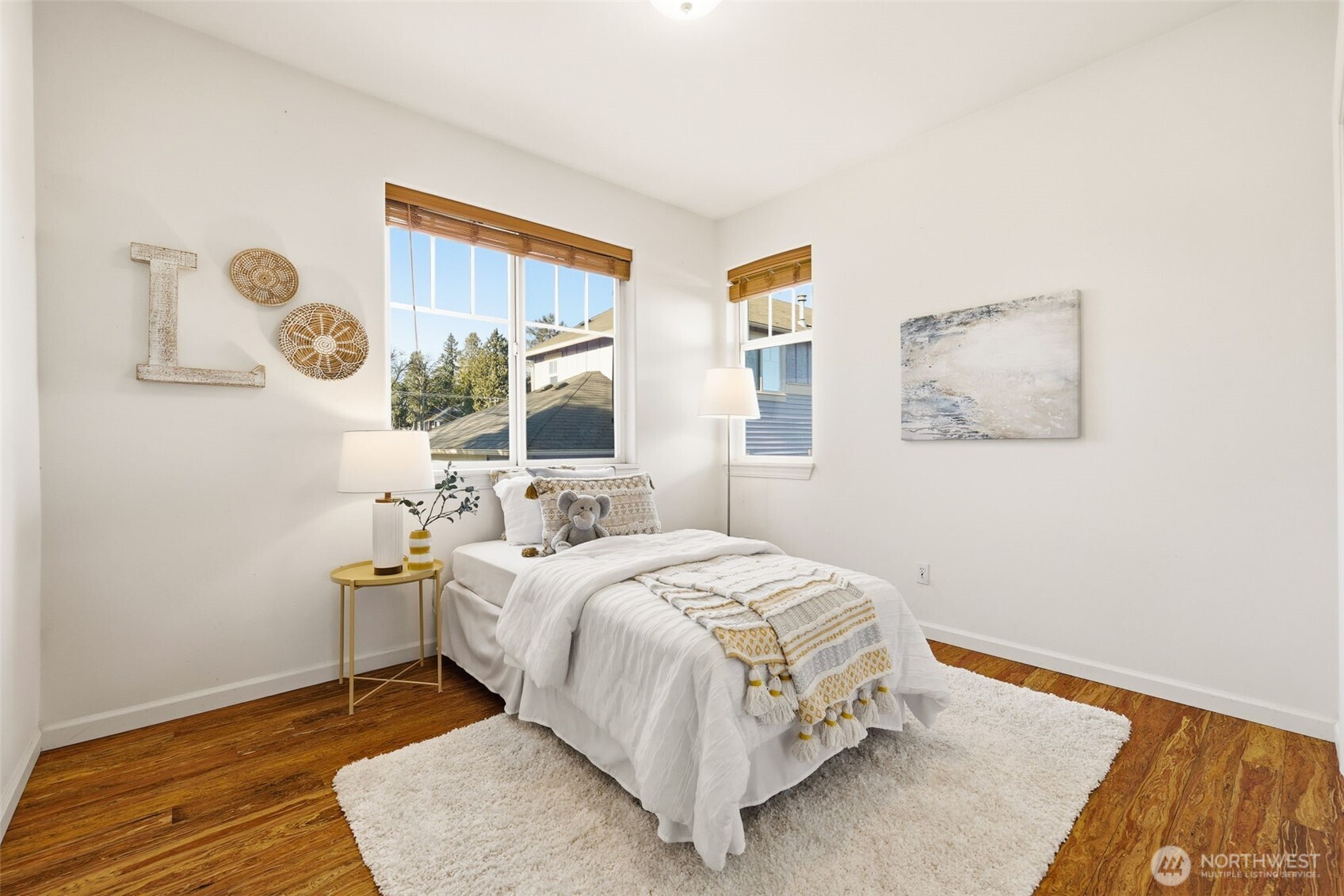 4107 20th Avenue Southwest Seattle, WA 98106 - Photo 20 of 37