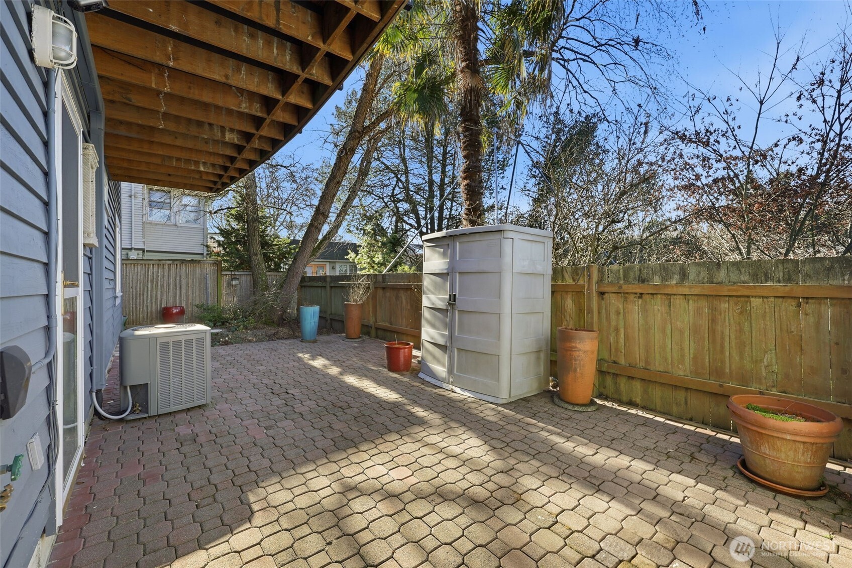 4107 20th Avenue Southwest Seattle, WA 98106 - Photo 27 of 37