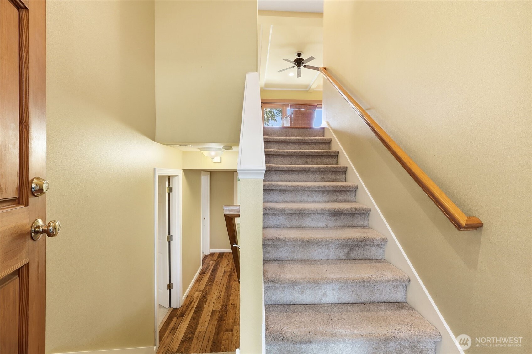 4107 20th Avenue Southwest Seattle, WA 98106 - Photo 6 of 37