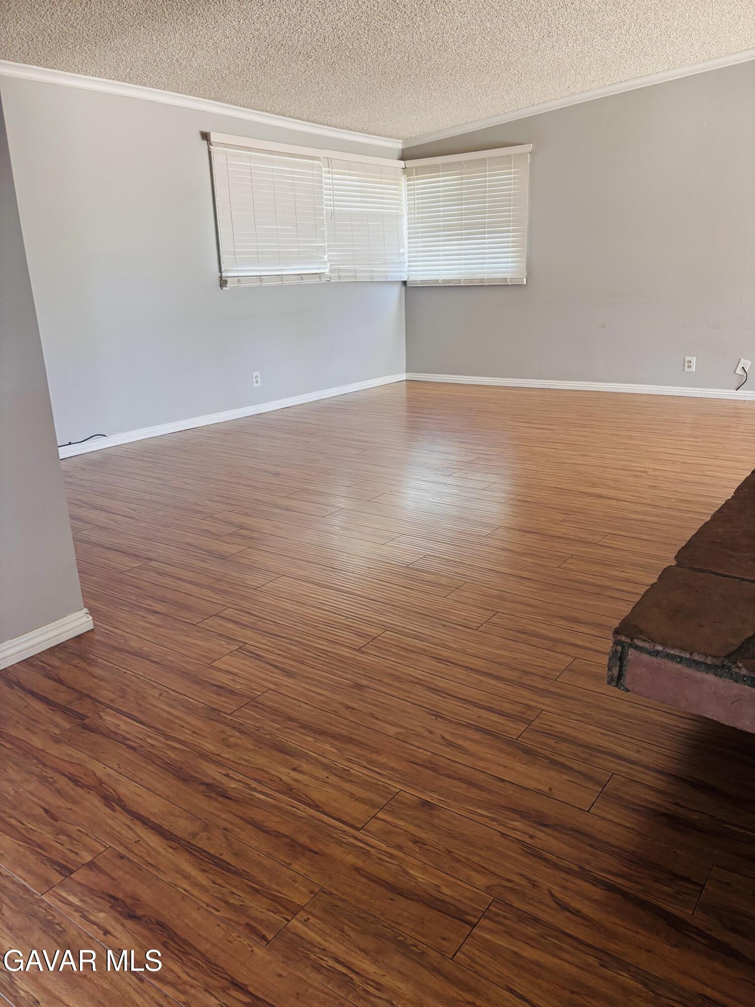 38650 Yucca Tree Street Palmdale, CA 93551 - Photo 5 of 20 IMG_9979