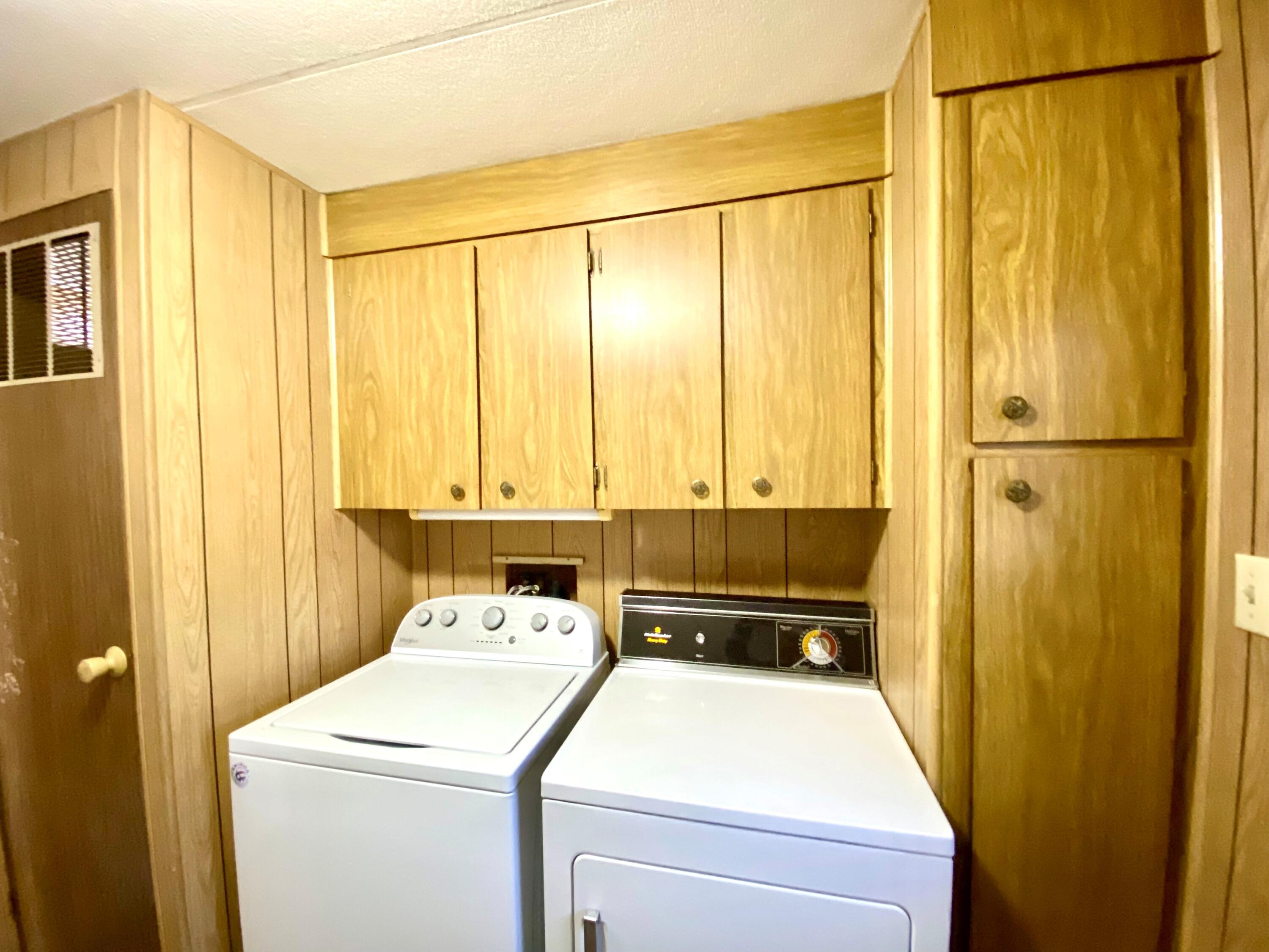 61310 Parrell Road, Unit 26 Bend, OR 97702 - Photo 17 of 22 26 8