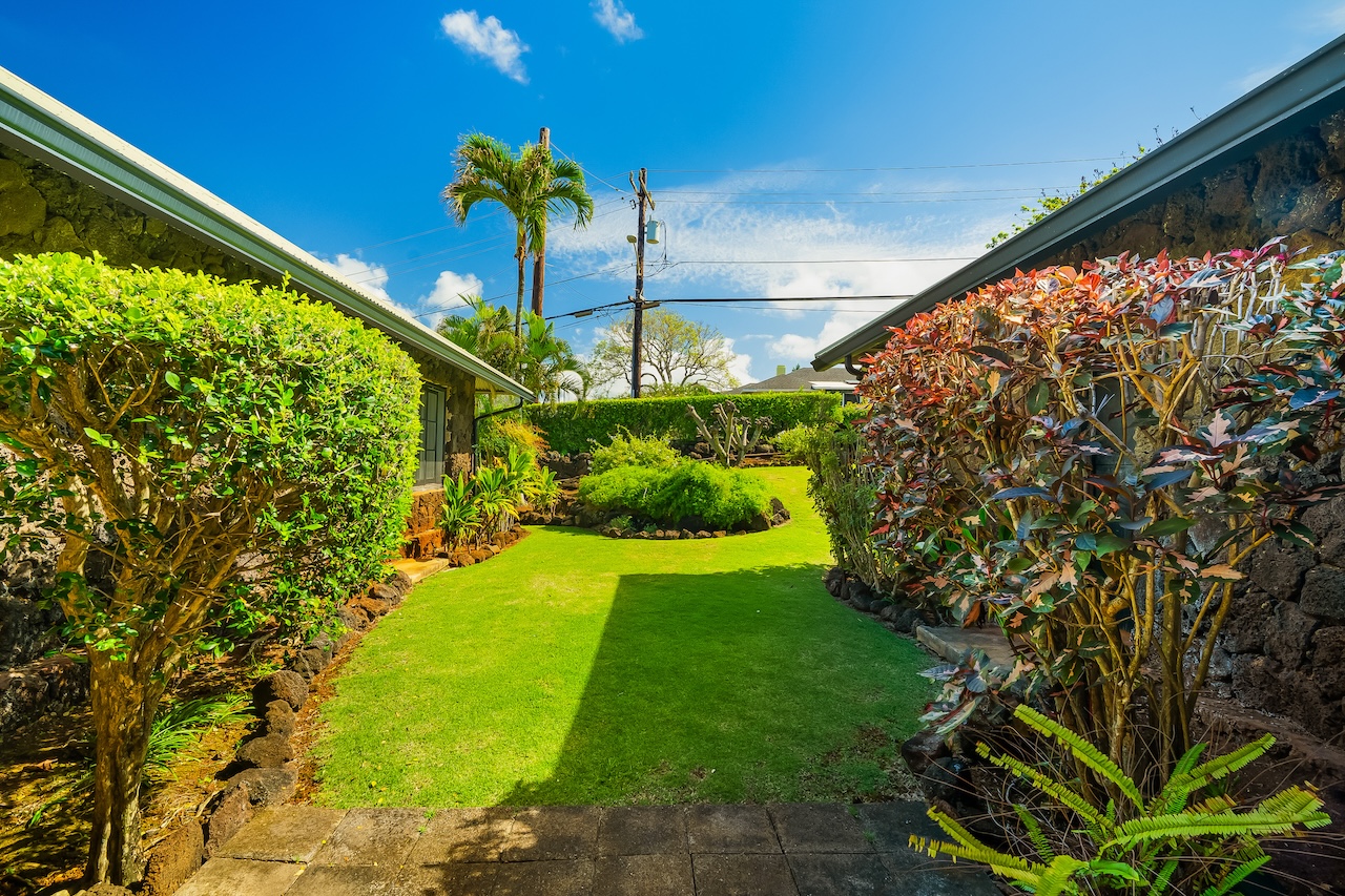 1801 Pe'e Road Koloa, HI 96756 - Photo 20 of 30 a view of a yard