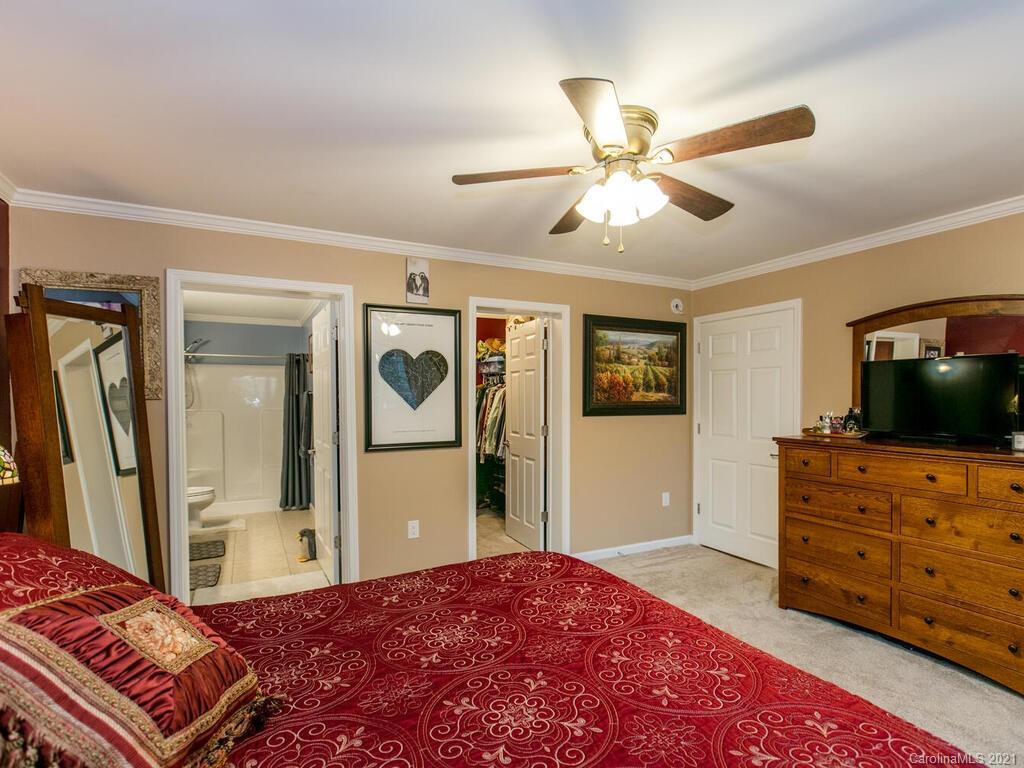 959 Bee Tree Road Swannanoa, NC 28778 - Photo 22 of 42 Gallery Image 22