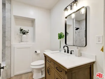 $999,999 | 440 West Ellis Avenue, Inglewood, CA 90302