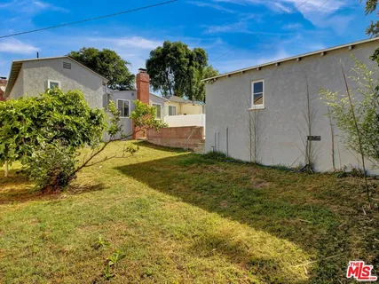 $999,999 | 440 West Ellis Avenue, Inglewood, CA 90302