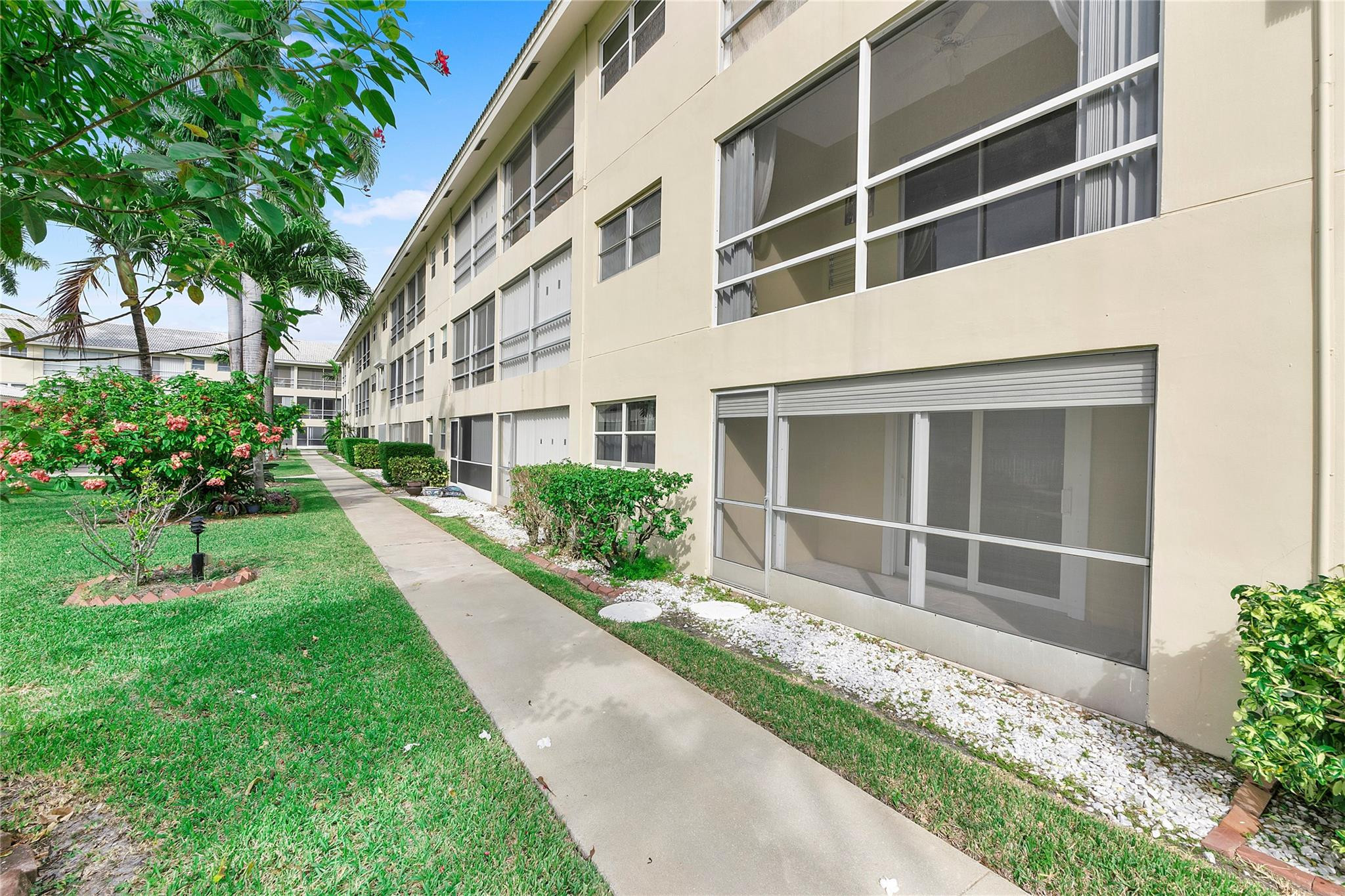 1951 Northeast 39th Street, Unit 156 Lighthouse Point, FL 33064 - Photo 30 of 43 Photo 29