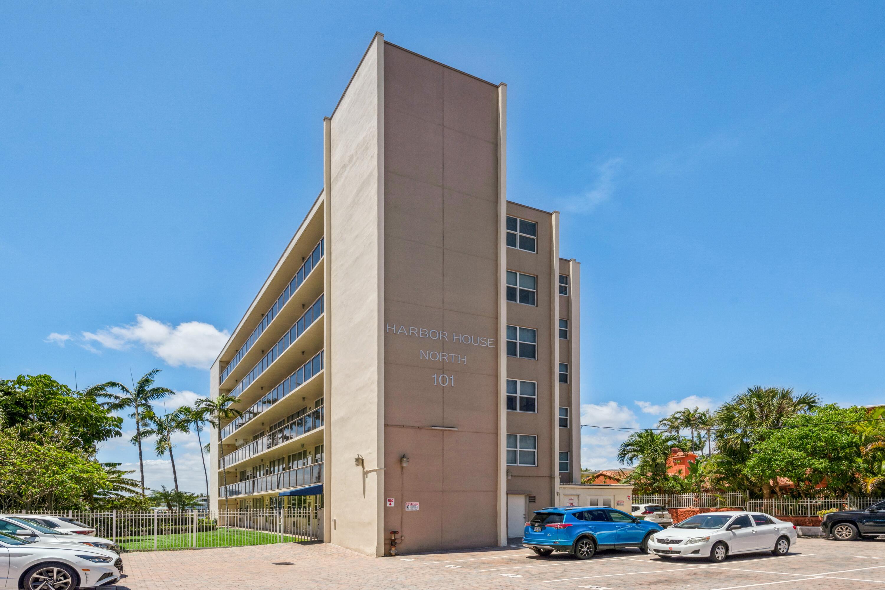 101 North Birch Road, Unit 503 Fort Lauderdale, FL 33304 - Photo 15 of 15 01_101NBirchRd_503_2001_HiRes