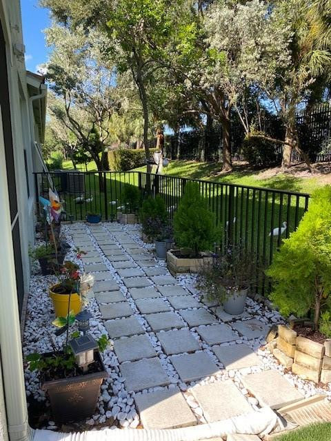 2357 Center Stone Lane Riviera Beach, FL 33404 - Photo 28 of 33 Photo 28