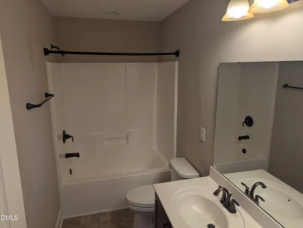 $2,270 | 833 Poplar Street, Durham, NC 27703