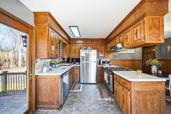 $353,000 | 251 Forbes Street, Cedar Bluff, VA 24609