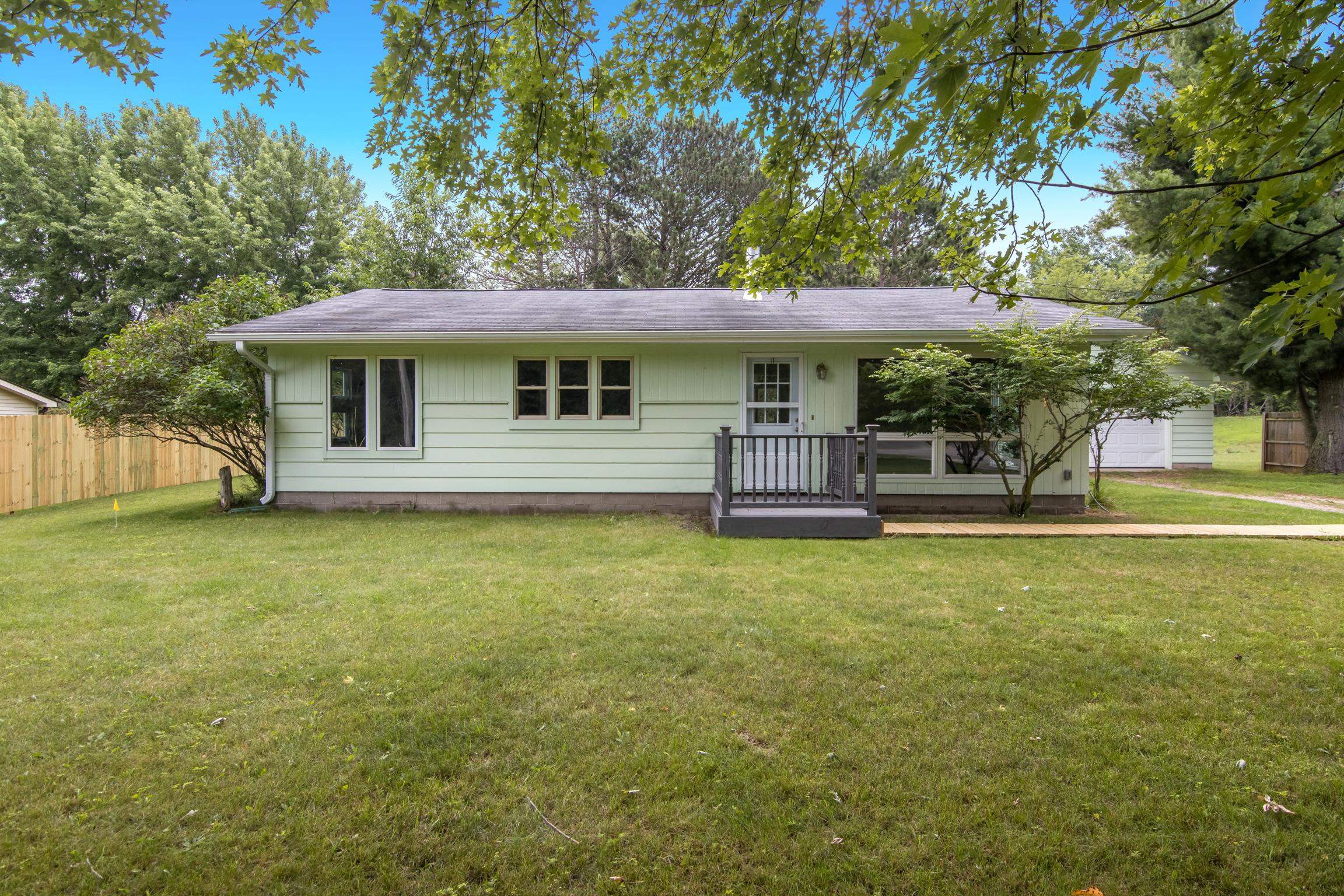 11075 South Lacore Road Empire, MI 49630 - Photo 28 of 31 1936543-525fd9b7-fe30-4007-8937-50643b8dc5d5.JPG