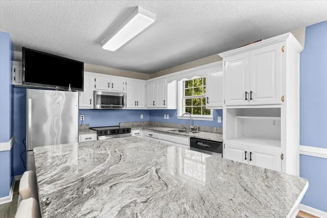 $369,000 | 1626 Lagenia Court, Dalton, GA 30721