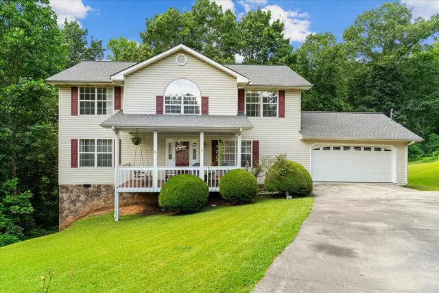 $369,000 | 1626 Lagenia Court, Dalton, GA 30721