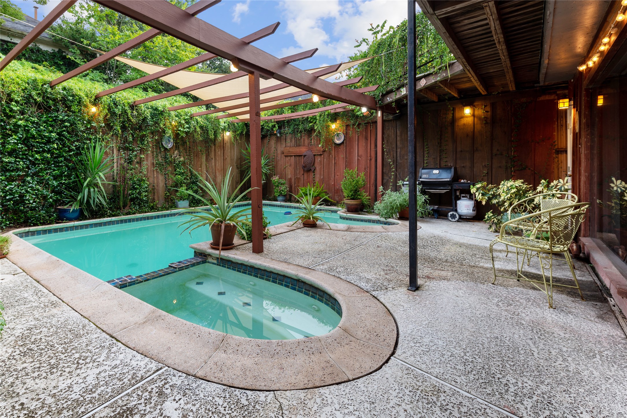 4010 Mandell Street Houston, TX 77006 - Photo 27 of 28