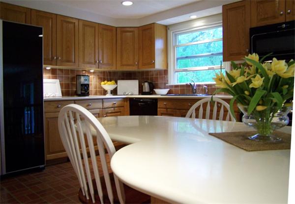 124 Bellevue Road Andover, MA 01810 - Photo 8 of 23