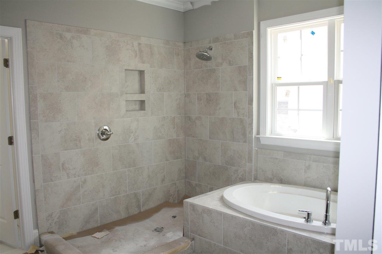 4608 Pleasant Pointe Way Raleigh, NC 27613 - Photo 7 of 16
