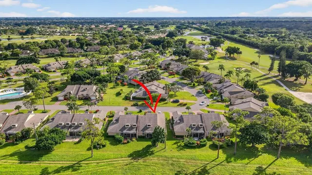 $283,500 | 6869 Fountains Circle, Unit 6869, Lake Worth, FL 33467