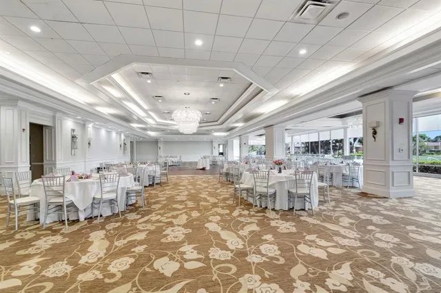 $283,500 | 6869 Fountains Circle, Unit 6869, Lake Worth, FL 33467