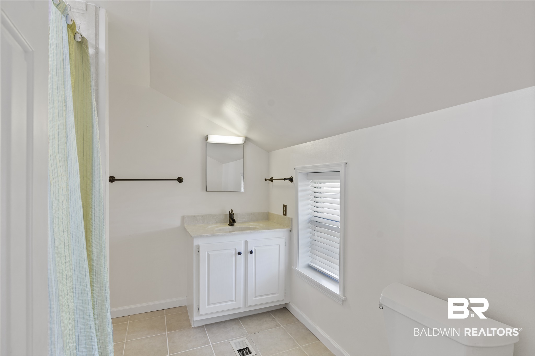 10850 Gayfer Rd Extension Fairhope, AL 36532 - Photo 20 of 34