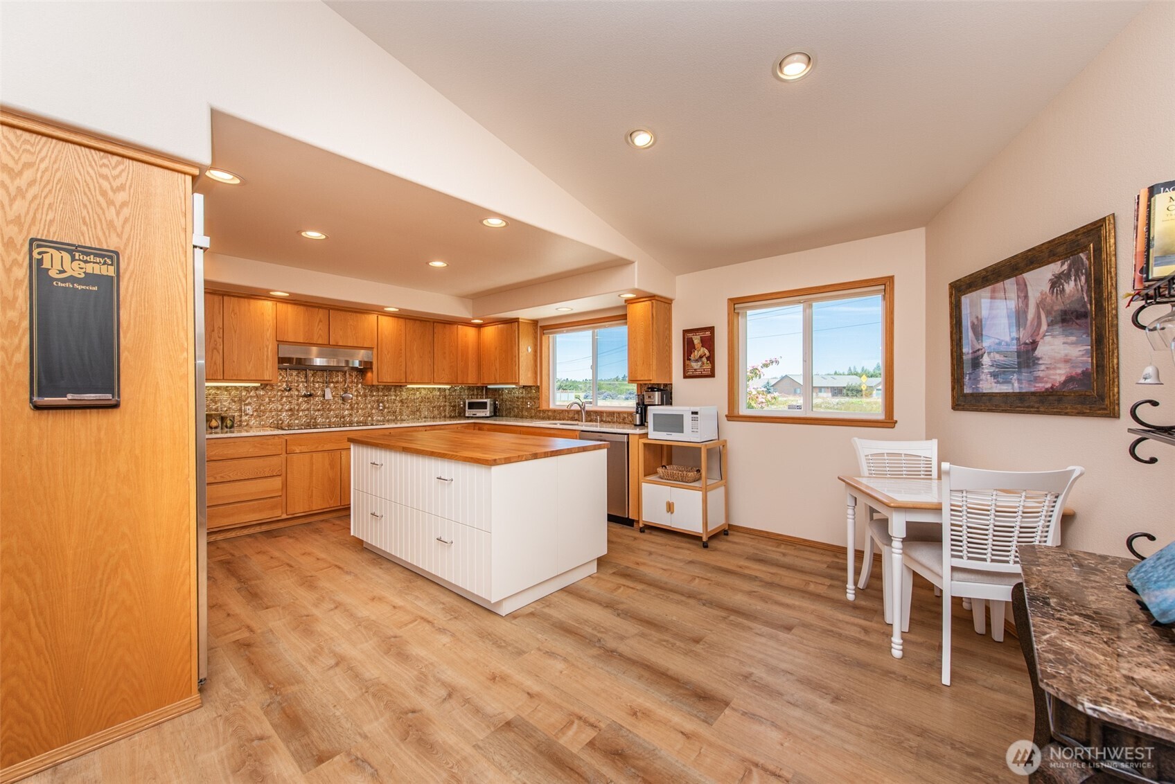 73 Greywolf Road Sequim, WA 98382 - Photo 16 of 40