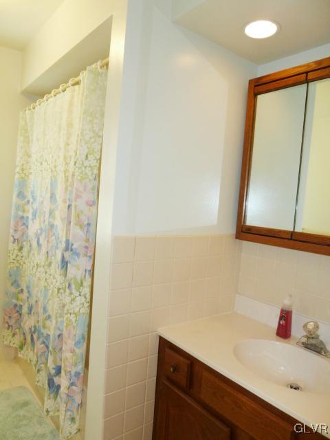 5080 Harvey Road Bethlehem, PA 18020 - Photo 19 of 25 Gallery Image 19