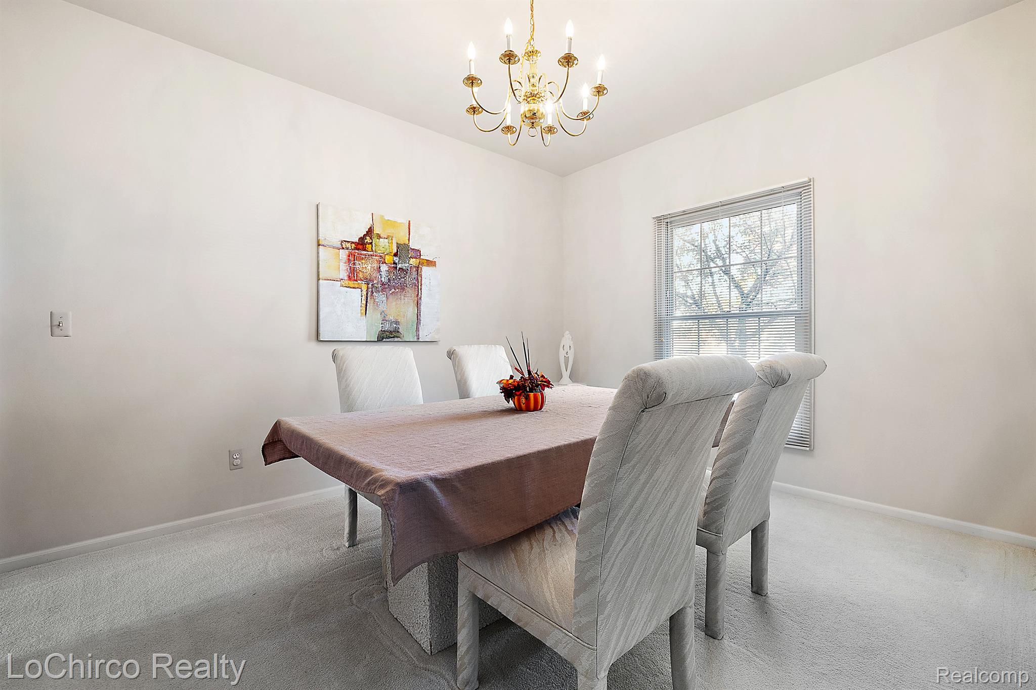 1640 South Shore Drive Rochester, MI 48307 - Photo 10 of 44 Gallery Image 10