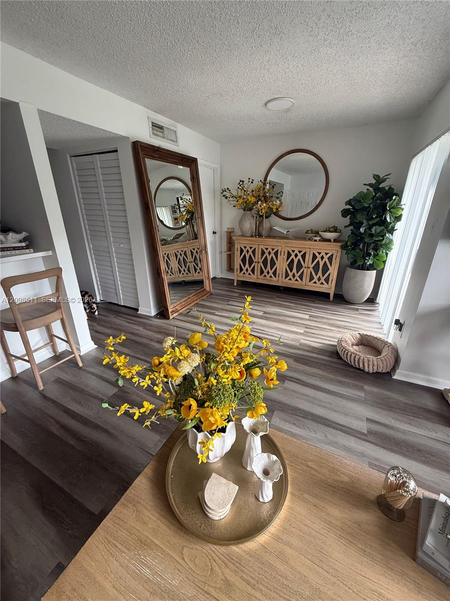 510 South Park Road, Unit 1410 Hollywood, FL 33021 - Photo 1 of 10 Gallery Image 1