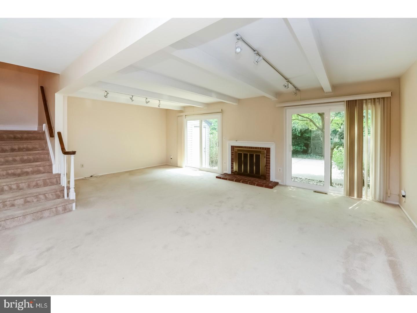 86 Farnwood Road Mount Laurel, NJ 08054 - Photo 5 of 23 Gallery Image 5