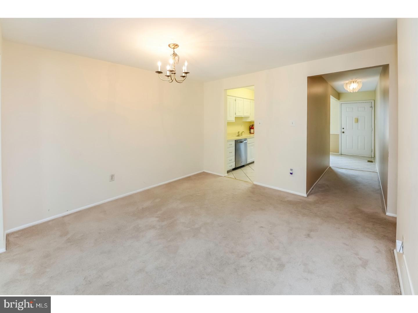 86 Farnwood Road Mount Laurel, NJ 08054 - Photo 8 of 23 Gallery Image 8