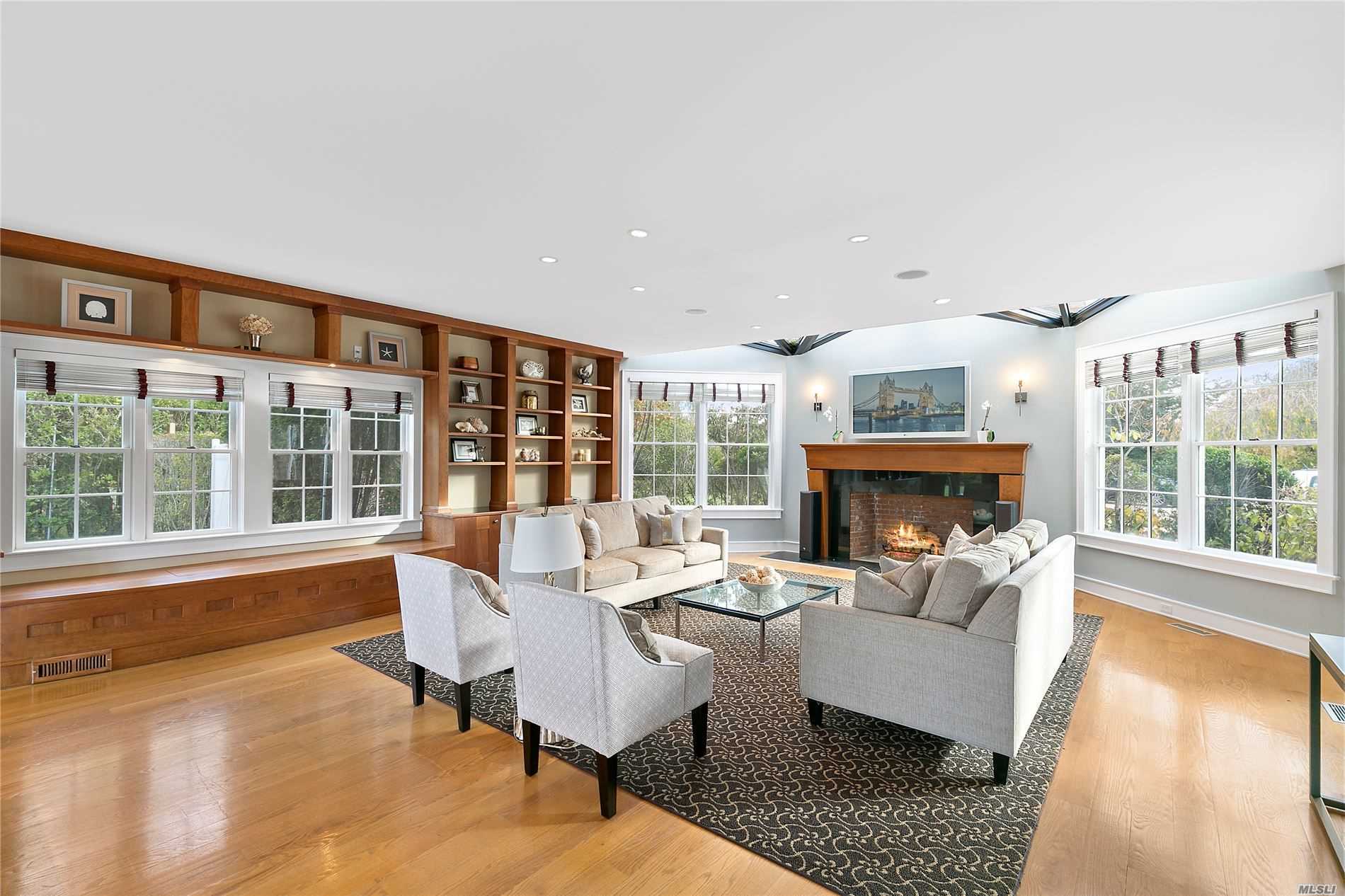 375 Wickapogue Road Southampton, NY 11968 - Photo 8 of 20