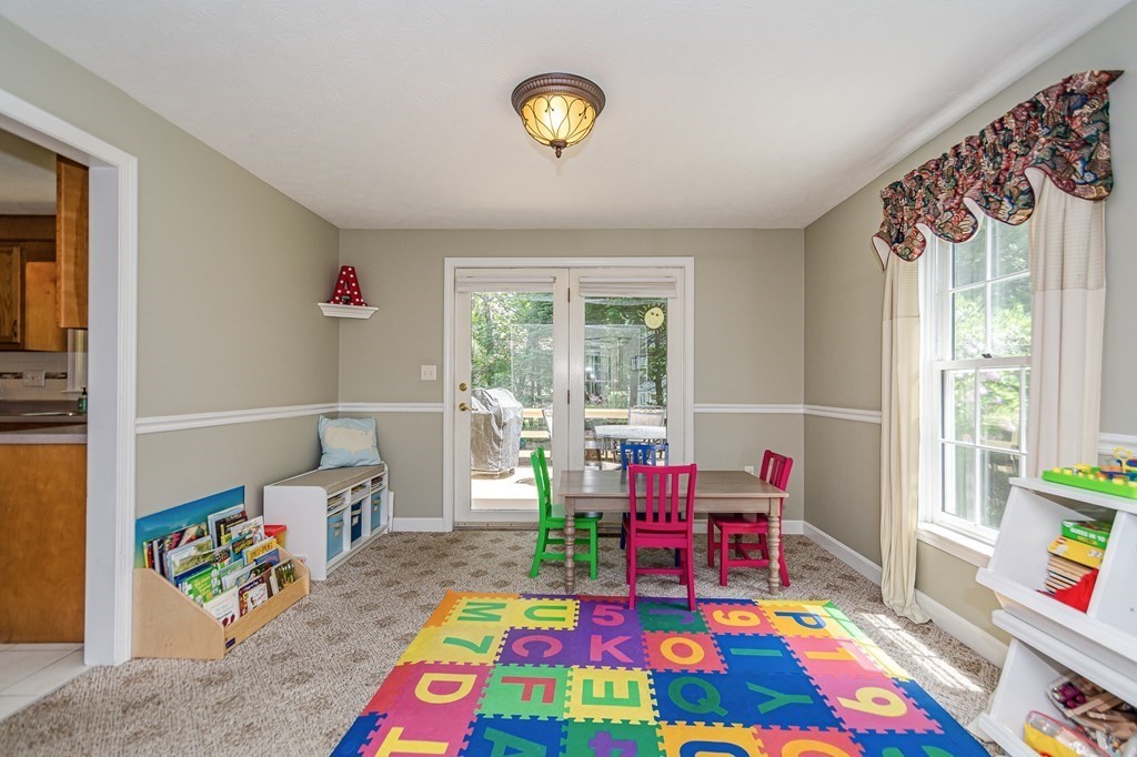 76 Stonegate Road, Unit 60 Chelmsford, MA 01824 - Photo 12 of 39