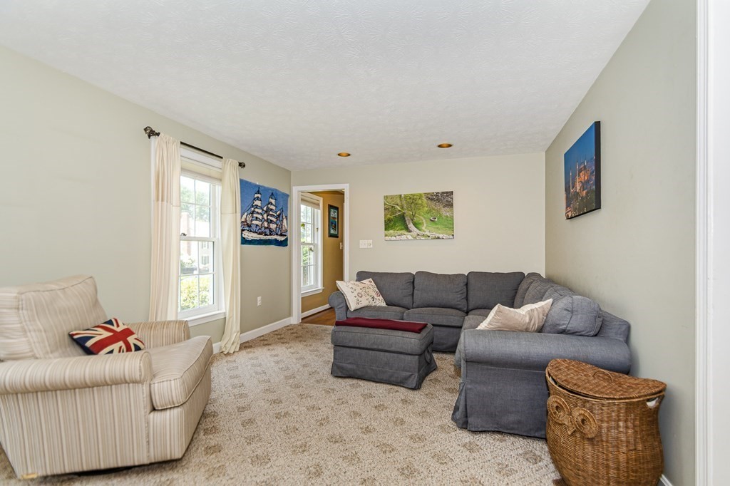 76 Stonegate Road, Unit 60 Chelmsford, MA 01824 - Photo 14 of 39