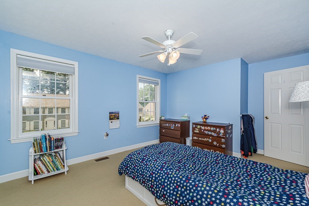 76 Stonegate Road, Unit 60 Chelmsford, MA 01824 - Photo 23 of 39