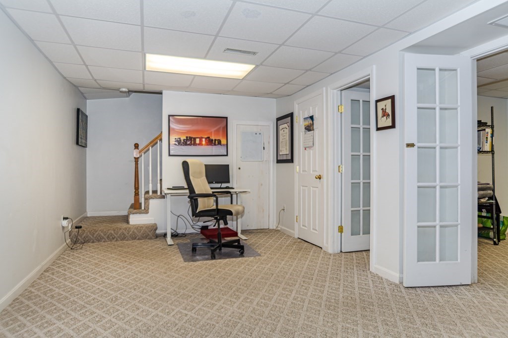 76 Stonegate Road, Unit 60 Chelmsford, MA 01824 - Photo 31 of 39