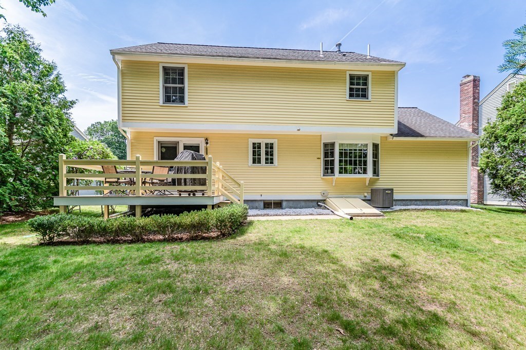 76 Stonegate Road, Unit 60 Chelmsford, MA 01824 - Photo 37 of 39