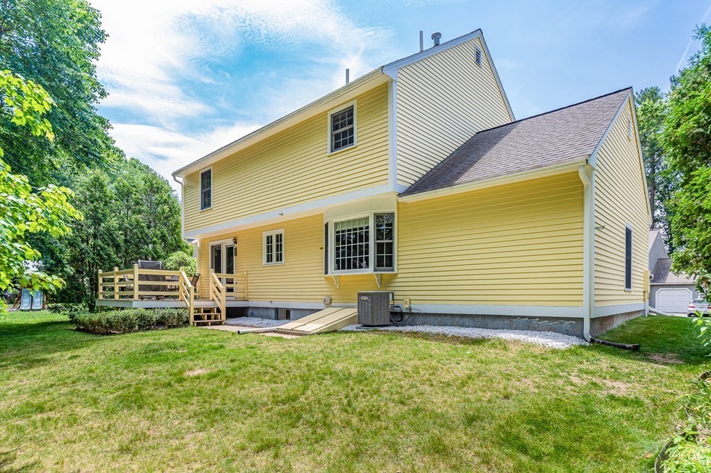76 Stonegate Road, Unit 60 Chelmsford, MA 01824 - Photo 38 of 39